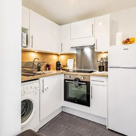 Le Cozy Oberkampf - T2 Renove - Versailles 7 Min - Hec 5 Min *
