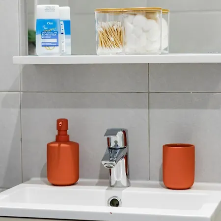 Le Cozy Oberkampf - T2 Renove - Versailles 7 Min - Hec 5 Min *
